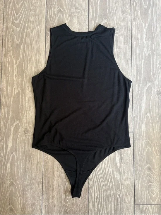 Knix Micro Modal Ribbed Bodysuit - Picture 2 of 3